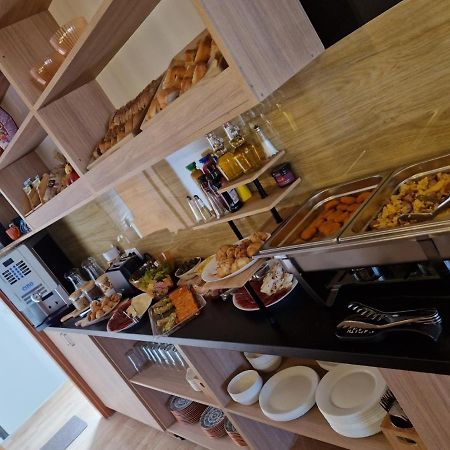 Apartmani Marina Kopitovic Petrovac المظهر الخارجي الصورة