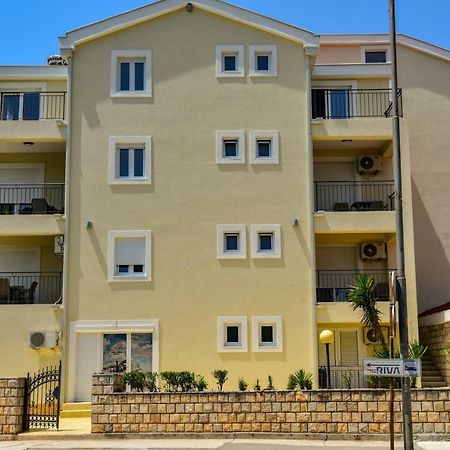 Apartmani Marina Kopitovic Petrovac المظهر الخارجي الصورة