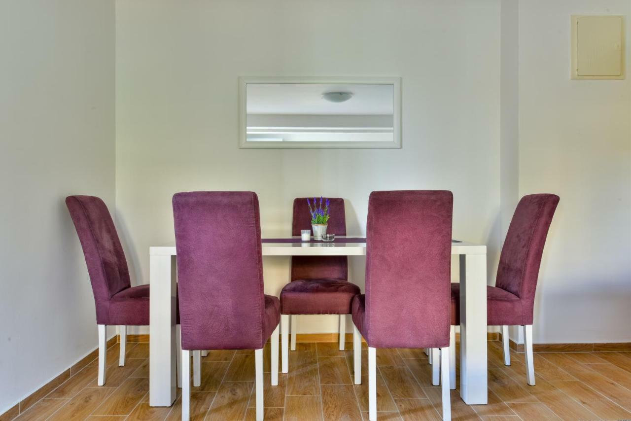 Apartmani Marina Kopitovic Petrovac المظهر الخارجي الصورة