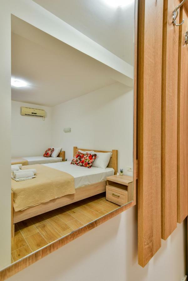 Apartmani Marina Kopitovic Petrovac المظهر الخارجي الصورة