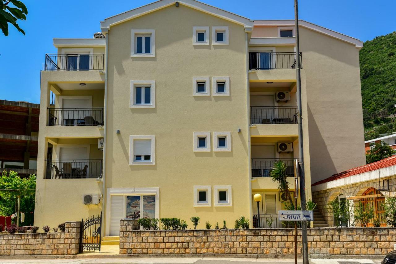 Apartmani Marina Kopitovic Petrovac المظهر الخارجي الصورة